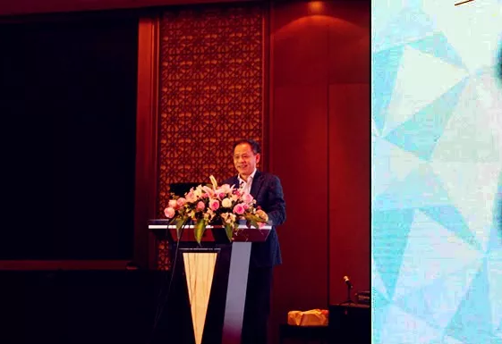 【公司動態(tài)】努力奮斗,創(chuàng)造幸福 ——天堂硅谷2017年終總結(jié)大會圓滿舉行 【公司動態(tài)】努力奮斗,創(chuàng)造幸福 ——天堂硅谷2017年終總結(jié)大會圓滿舉行